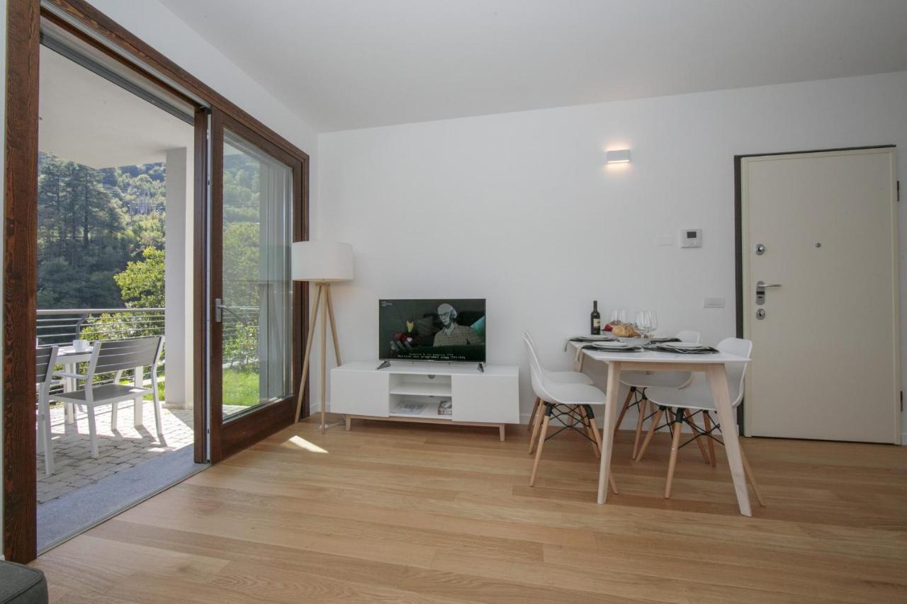 Argegno Home ภายนอก รูปภาพ